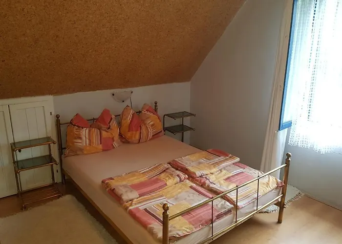 Aron Apartman